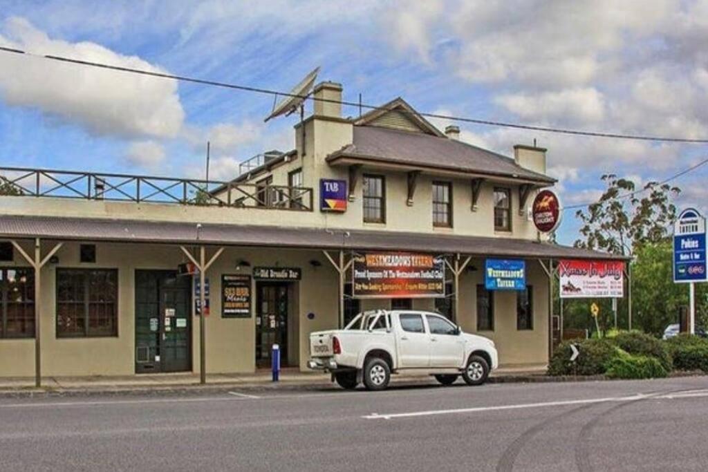 The Old Coach House C1850S Private Cottage - Melbourne — Photos 2